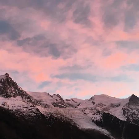 Luxury Chalet Sleeps 10 Mont Blanc View Hammam