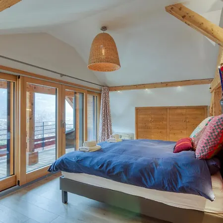 Luxury Chalet Sleeps 10 Mont Blanc View Hammam